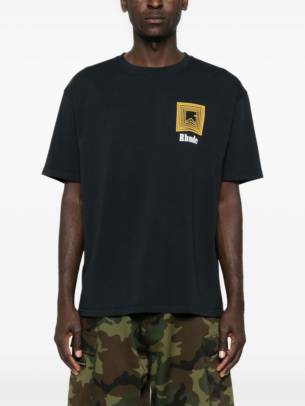 Rhude CHEVRON LOGO REPEAT T Shirt Black/Yellow