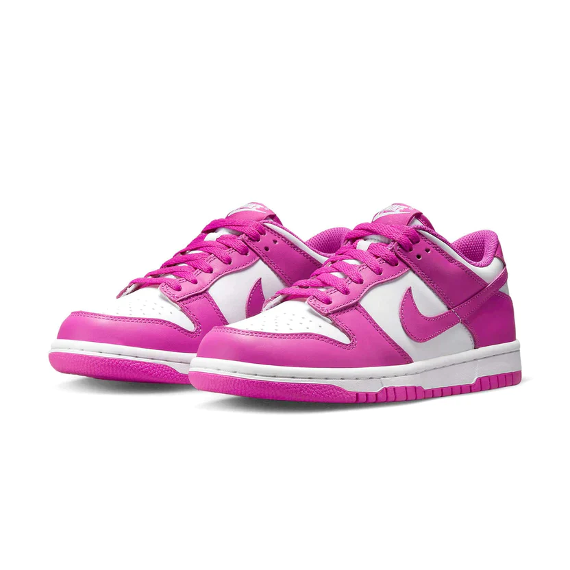 Pink nike dunks shop