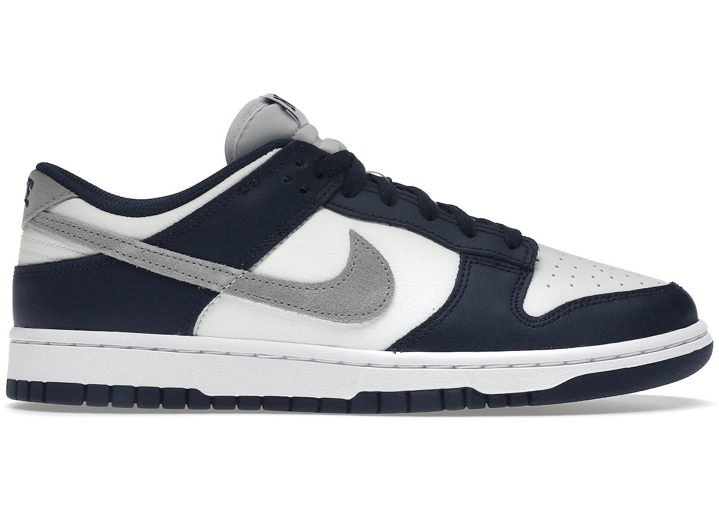 Nike Dunk Low midnight navy